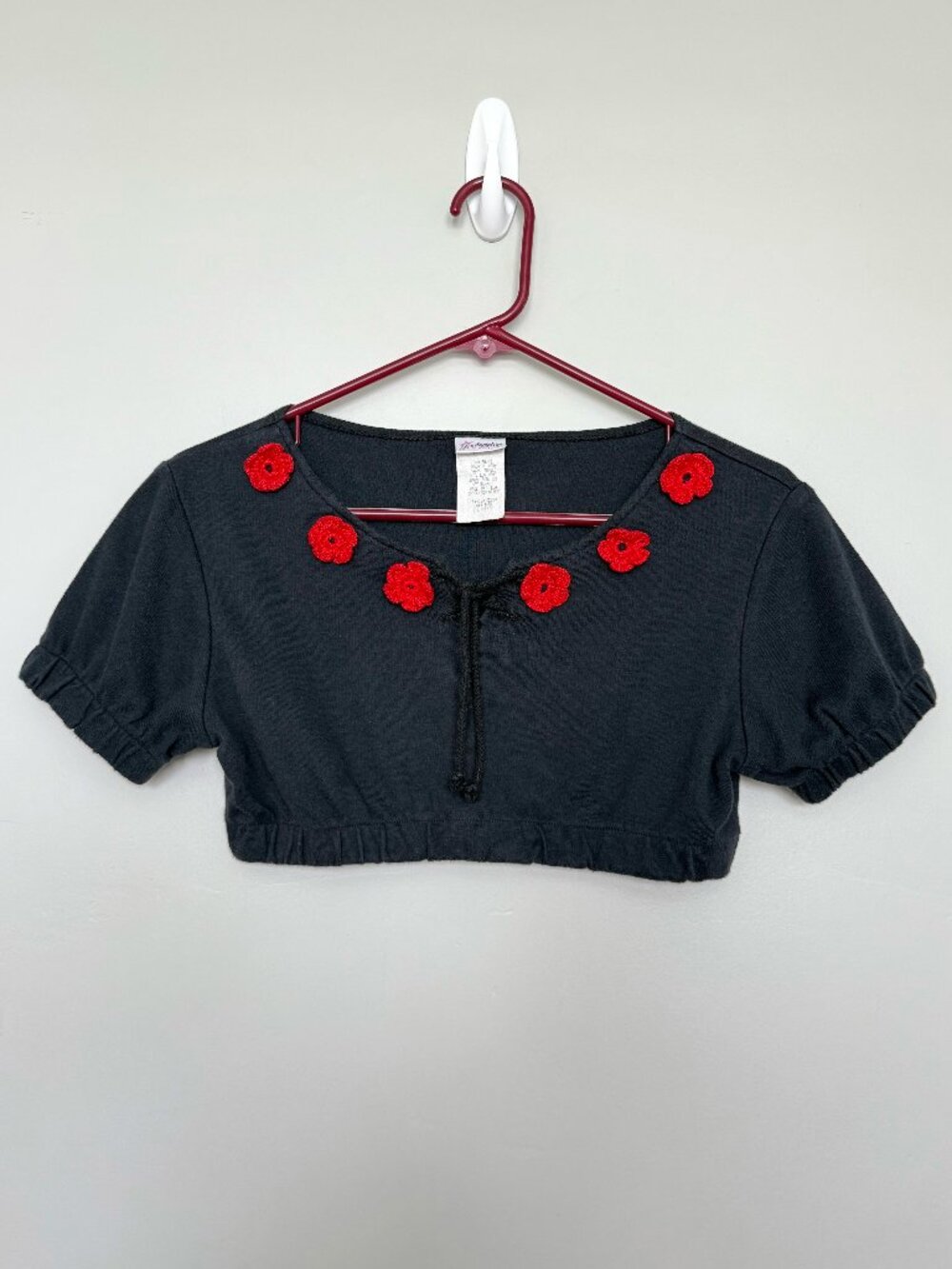 Frederick's Hollywood VTG Late 90s Y2K Black Floral Crop Top M Mod Retro
